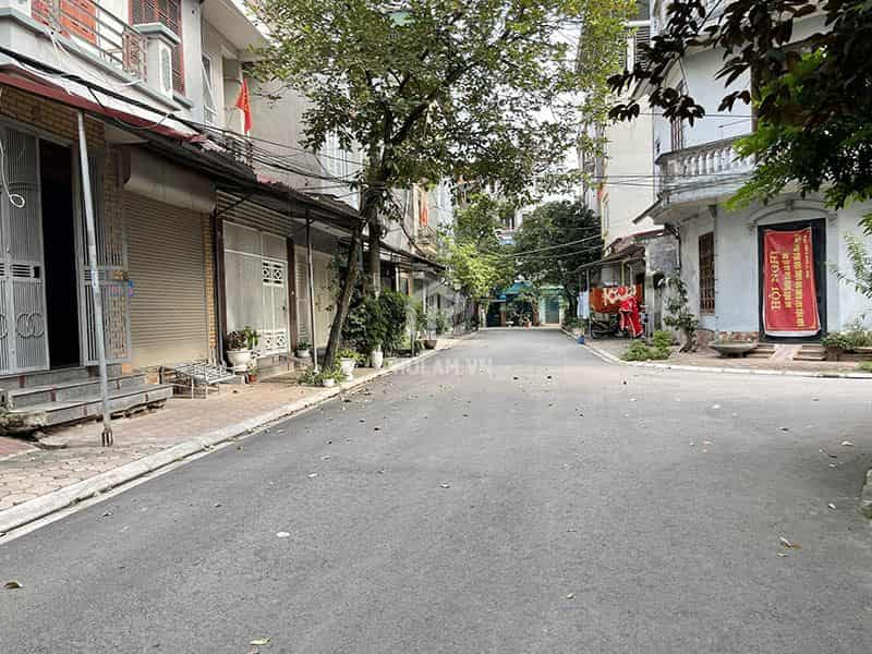 Cần bán 114,6m2 đất TĐC Cổ Bi, Gia Lâm. Đất có hai mặt đường trước sau