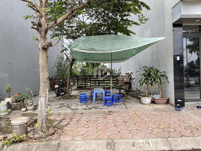 Chính chủ bán 34,3m2 đất TĐC Giang Biên. Đường rộng 15m, tọa hướng Tây