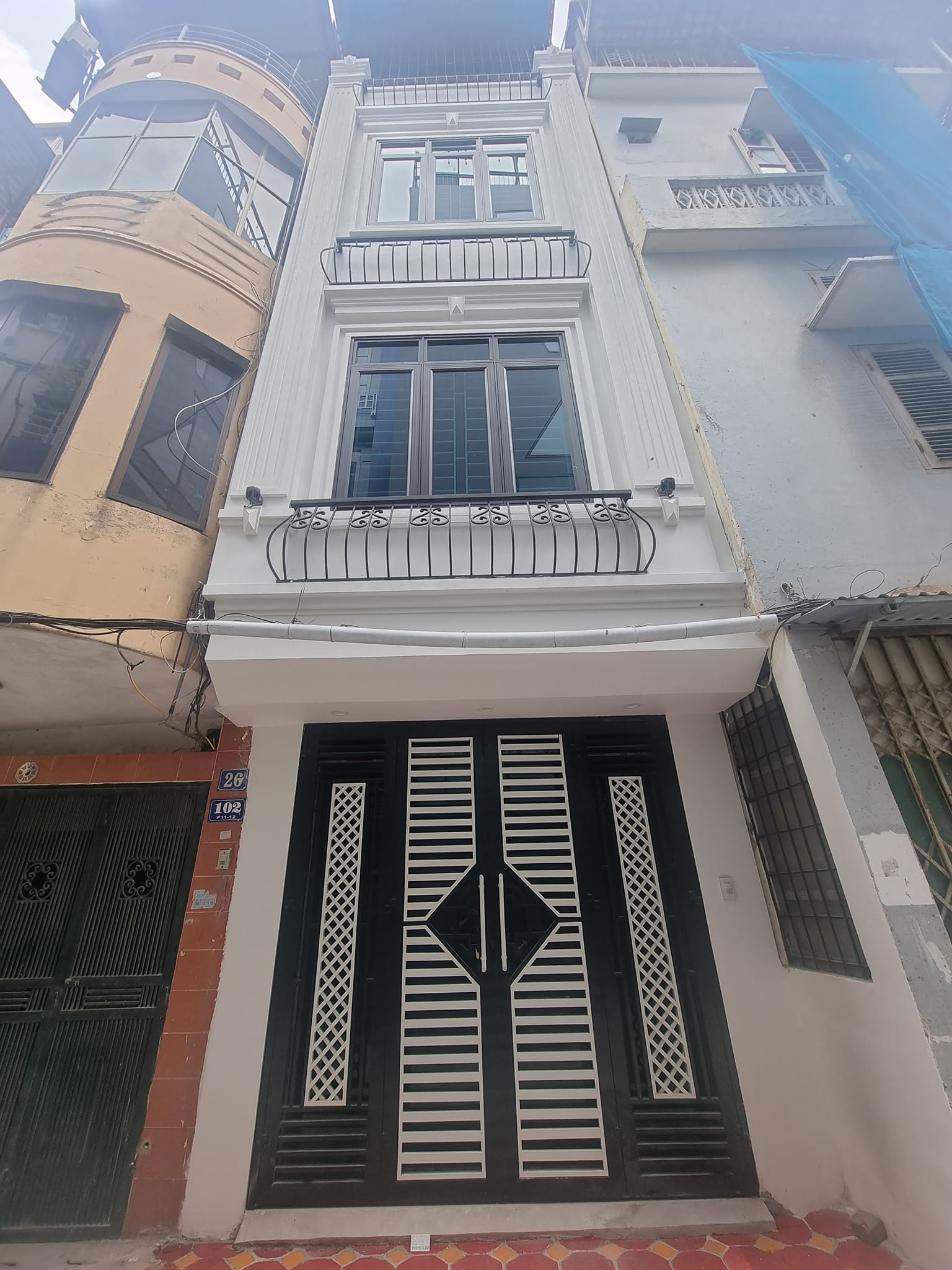 Bán Nhà Thái Hà, ĐĐ- Ôtô Tránh- Nhà Mới Đẹp- Khu Vực Hiếm Nhà Bán