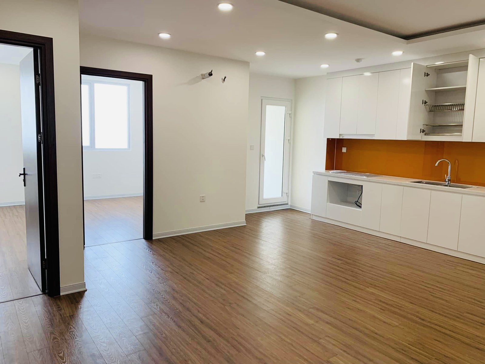 Khách hàng chỉ cần trả trước hơn 600 triệu - NHẬN NHÀ Ở NGAY căn hộ 77,2m2 3 ngủ cách phố cổ 15 phút.