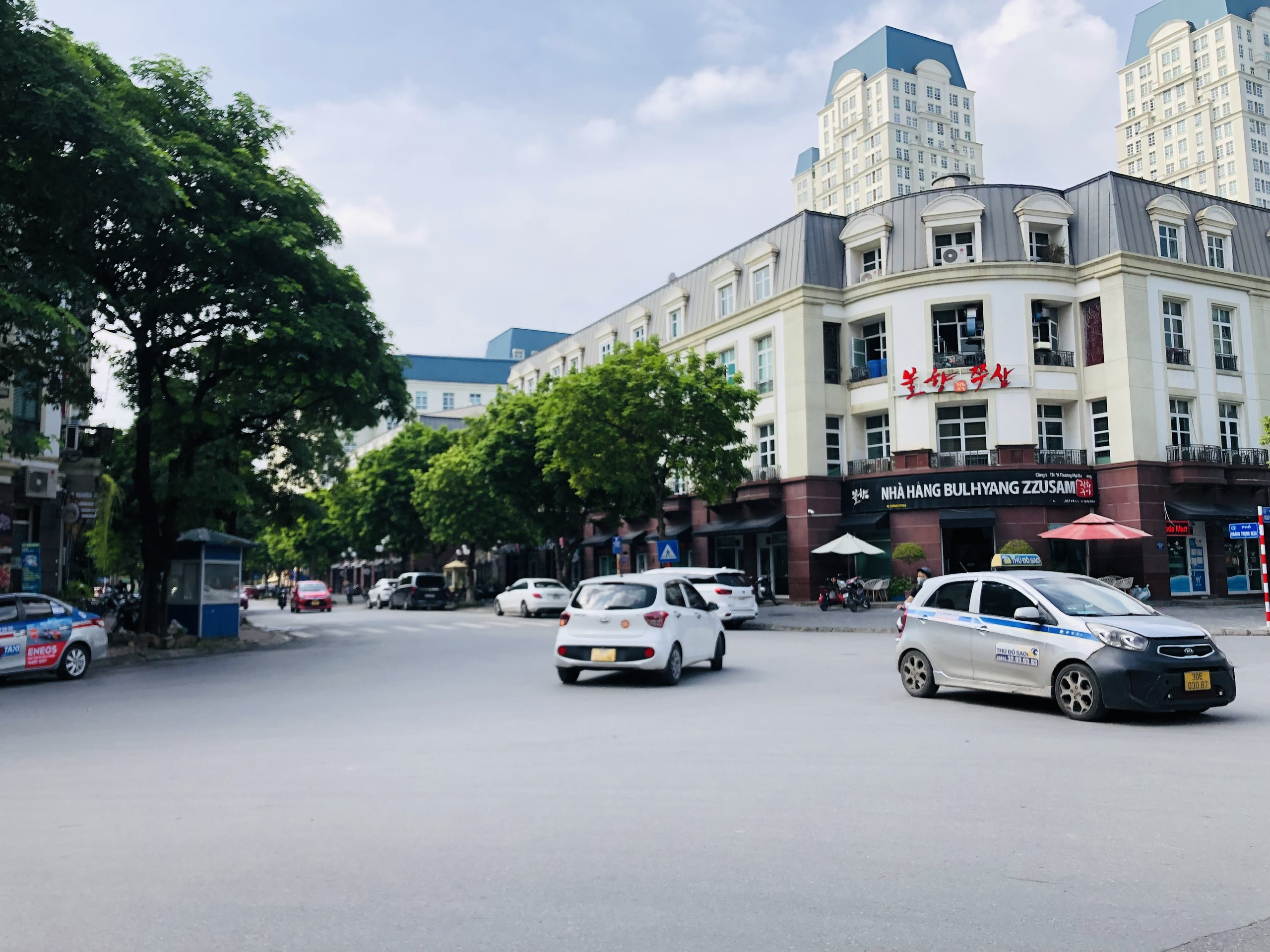 ⭐Bán nhà Trần Văn Lai gần Kangnam Dt201m x 5 tầng. Đang KD cho thuê lợi nhuận 2,4 tỷ/năm⭐