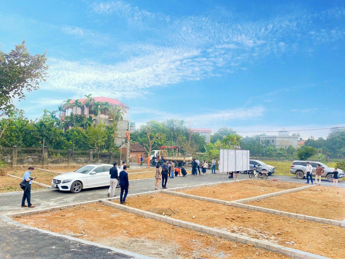 1 lô duy nhất giá cực hấp dẫn, gần Công Nghệ Cao, bán giá rẻ hơn năm 2021