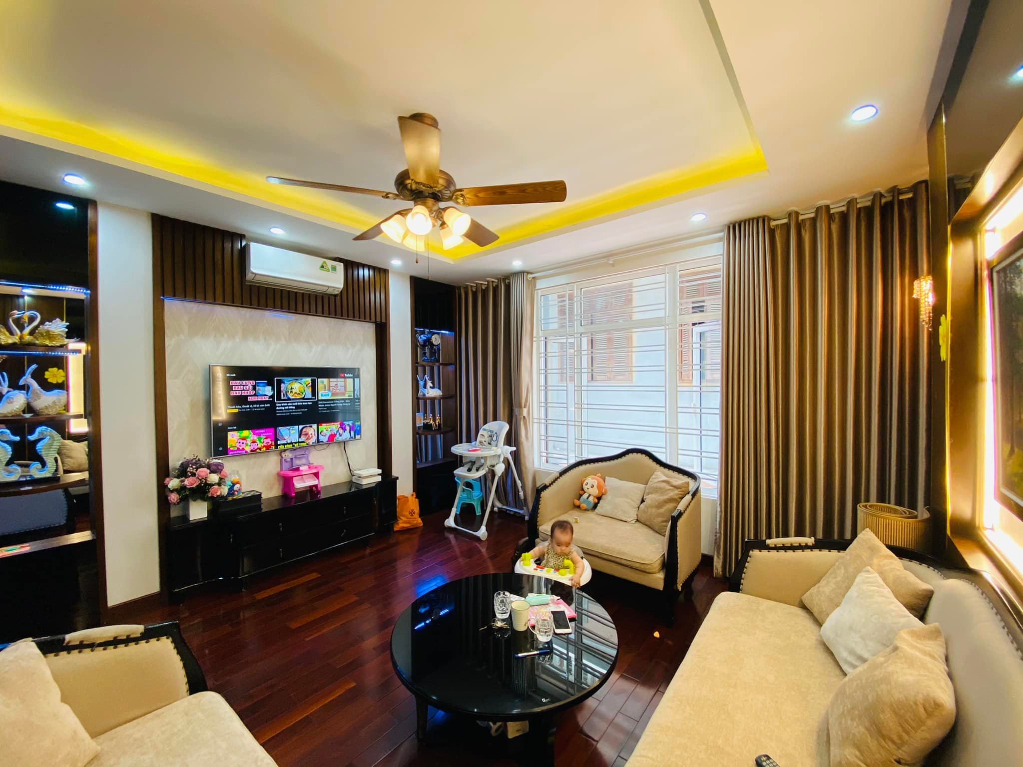 ⭐+Cần bán nhà Hồ Tùng Mậu.Mai Dịch.HN. DT65m x 6t.Nhà Mới giá 13,5 tỷ