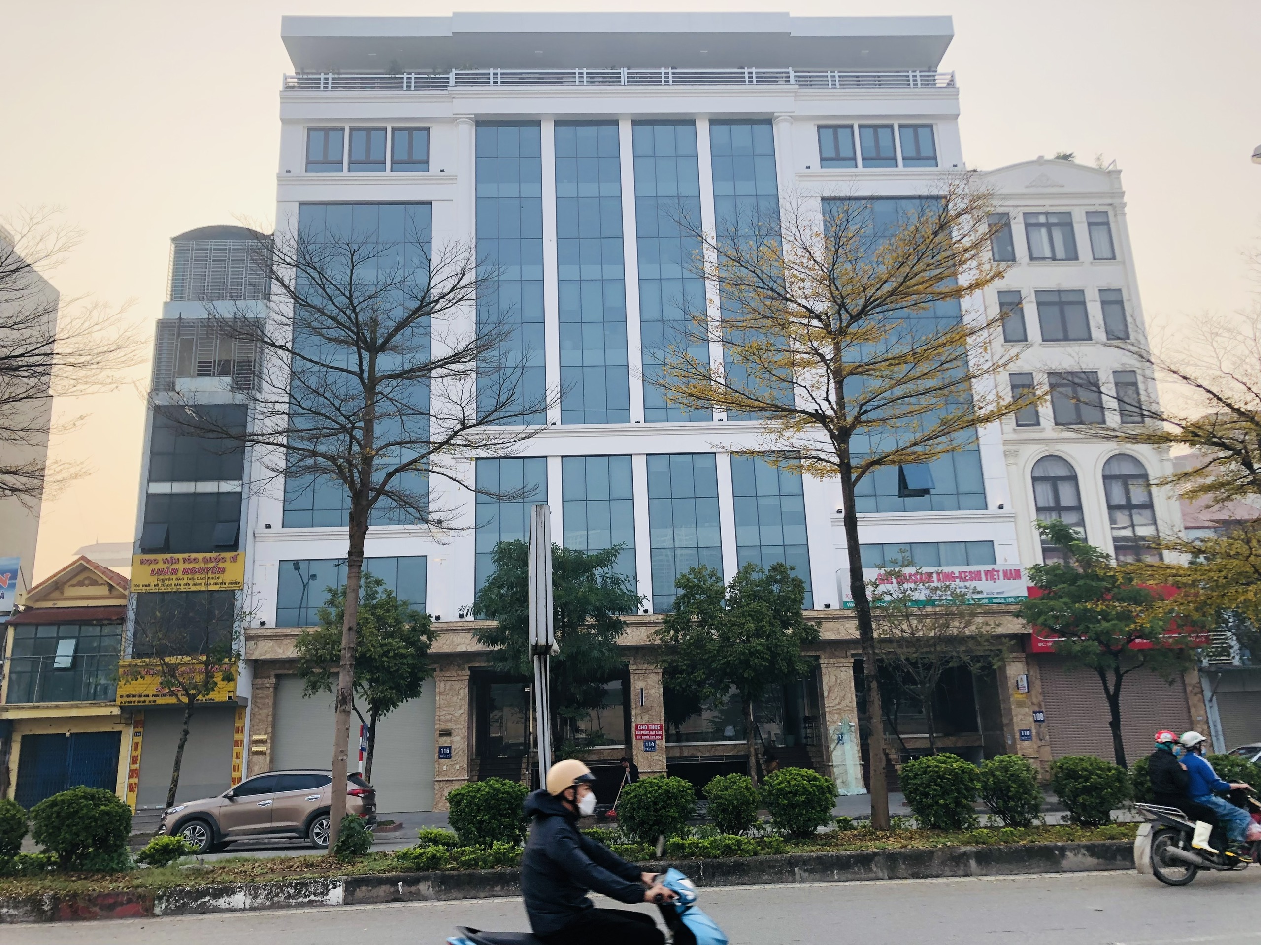 ⭐Bán toà Nhà VP Trần Thái Tông- Cầu Giấy.Dt 550m x 11 tầng. Đang KD cho thuê lợi nhuận 3,5tỷ/năm