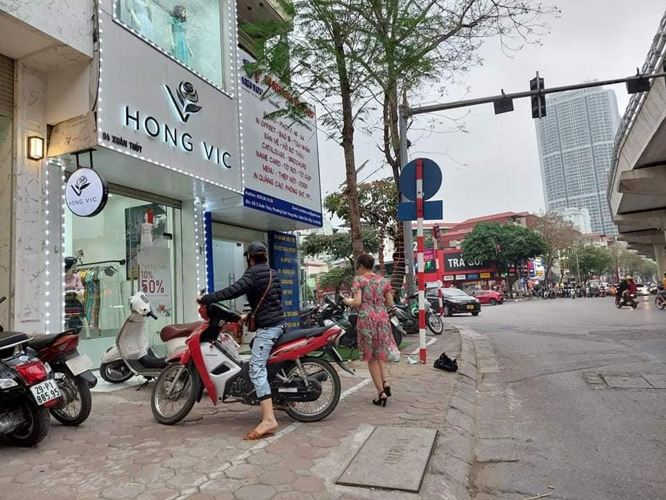 Bán nhà 90 Xuân Thuỷ S=100m x 8 tầng.Nhà Mặt Phố Dễ Kinh Doanh