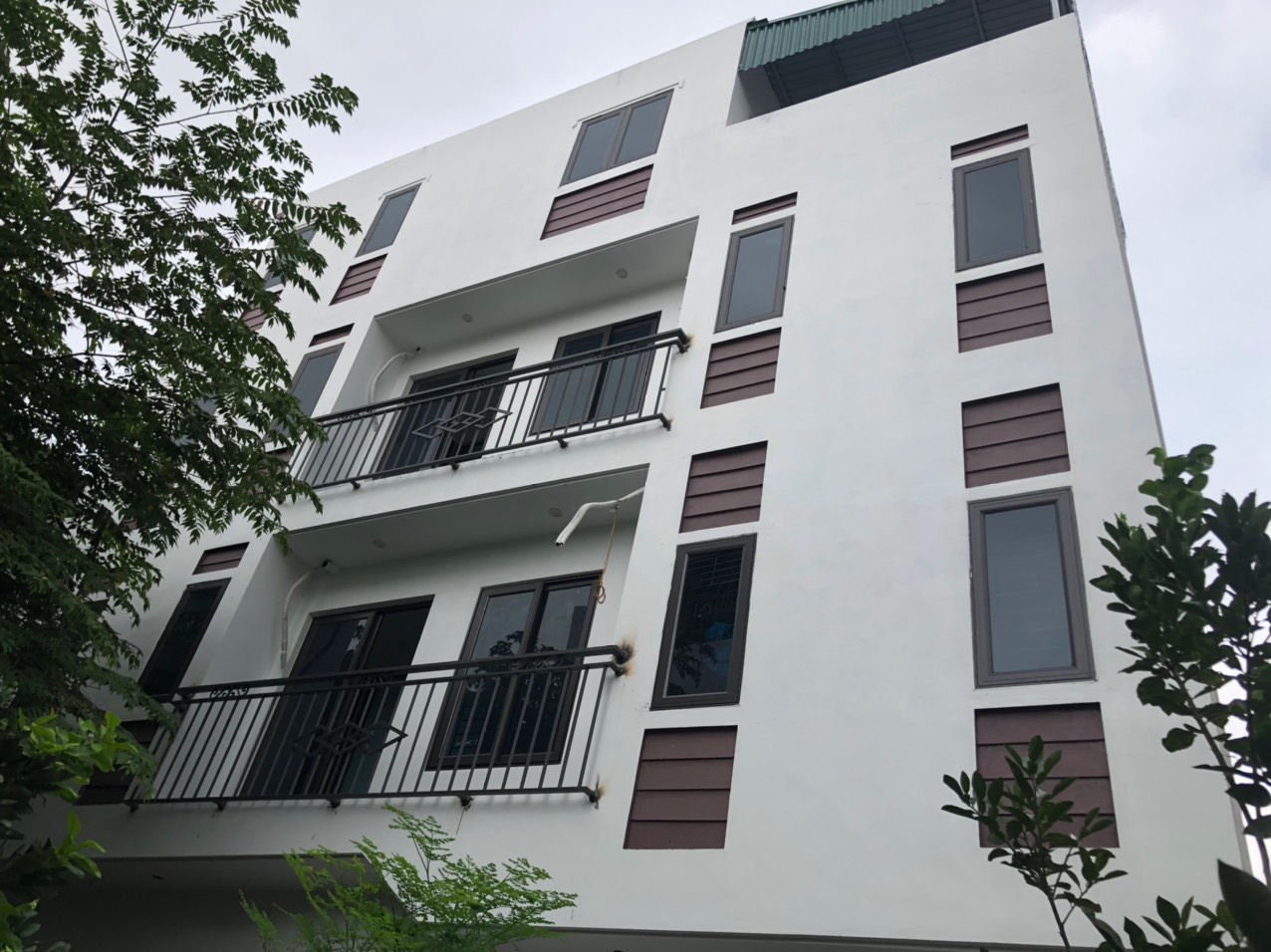 NHÀ 4 TẦNG XÂY MỚI ,CĂN GÓC ,GIÁ 2 TỶ 500TR ,DT 34M2 TẠI KHỐI 6 THỊ TRẤN TRẠM TRÔI, HOÀI ĐƯỚC ,HÀ NỘI.call :0965023988