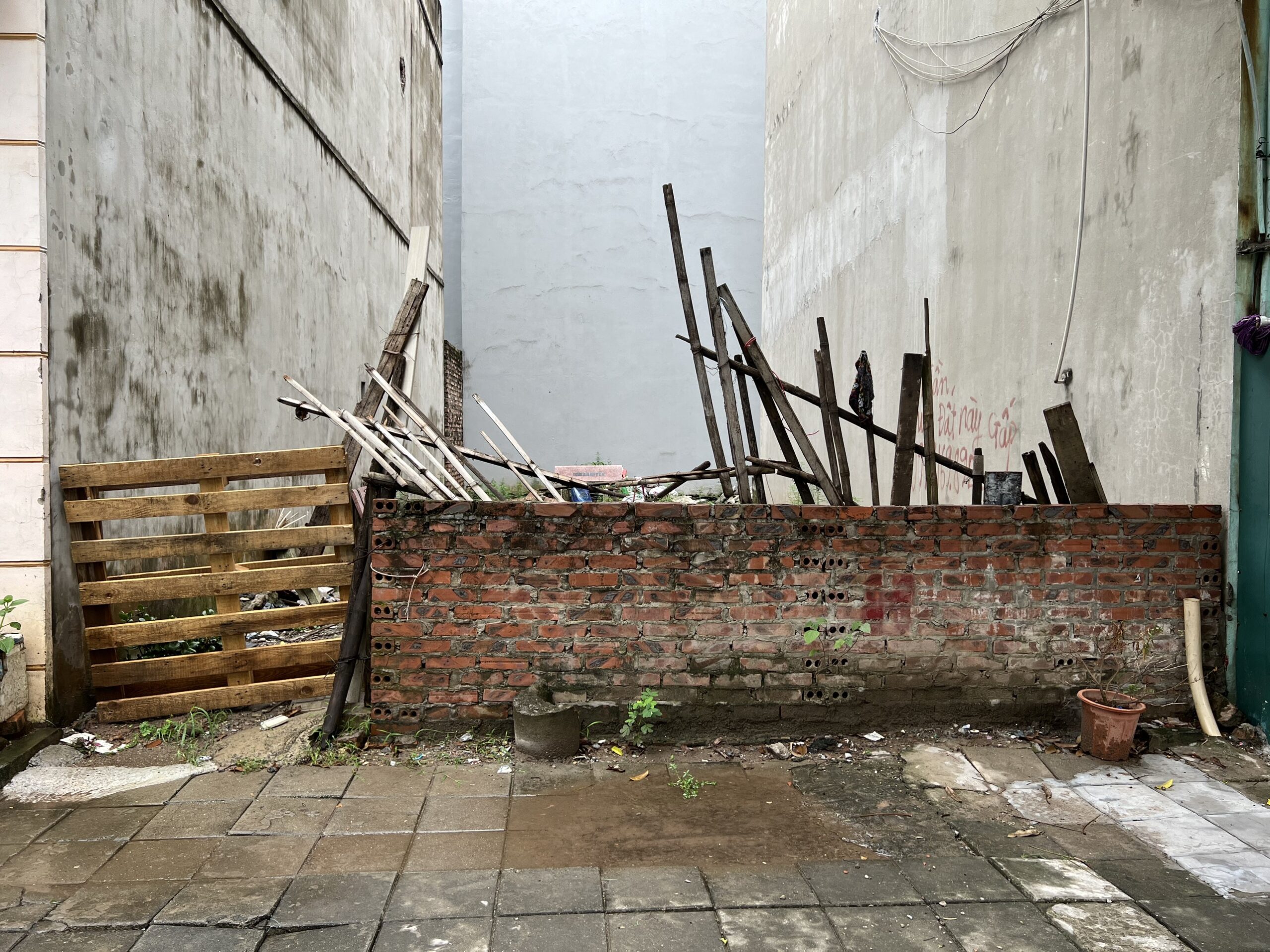 Ông chú cần tiền nhờ bán gấp mảnh đất mặt tiền rộng trong khu TĐC Hồ Đắp Nếp, Tư Đình