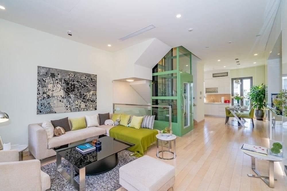 Bán Shophouse Mặt Đường Đại Lộ Chu Văn An Nguyễn Xiển Xa La. 75m2, Sđcc, 25.2 tỷ