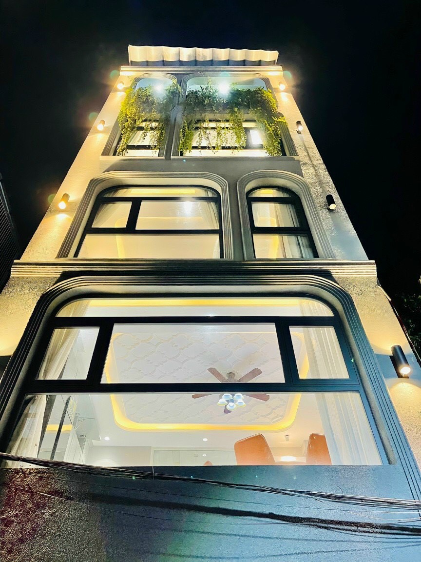 (Bình Thạnh) Hẻm 1 sẹc 3.5m, 5x10m, 2 lầu, Lê Quang Định, nhà đẹp, DT 50m², Giá 5.8 Tỷ