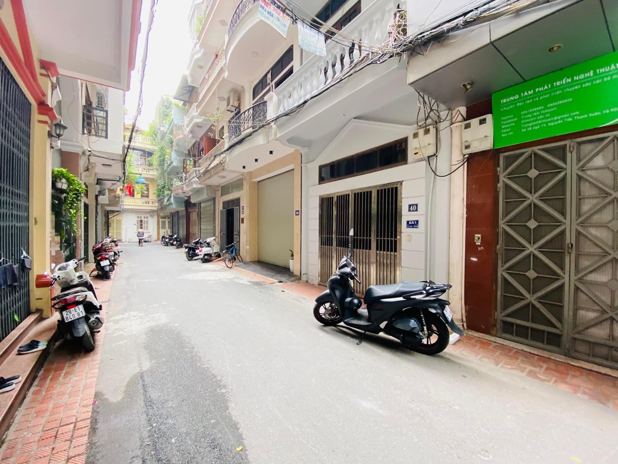 Chính chủ. bán nhà Nguyễn Trãi-Thanh Xuân.50m x 5 tầng,mặt tiền 4.3m,giá 10 tỷ.có thương lượng