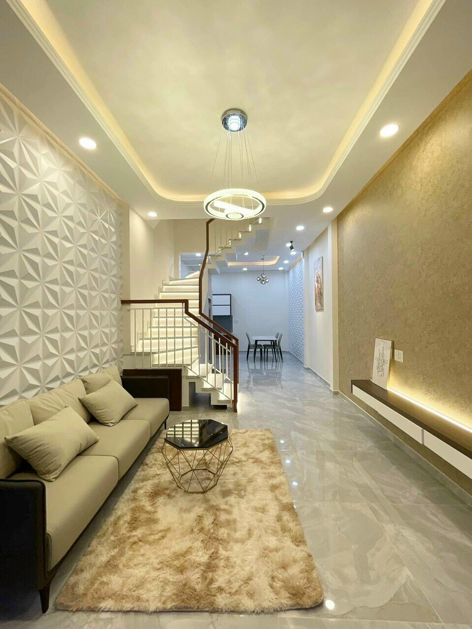 (Bình Thạnh) hẻm sẹc, 4 x 11m, 3 lầu, Nguyễn Thượng Hiền, 7.2 tỷ