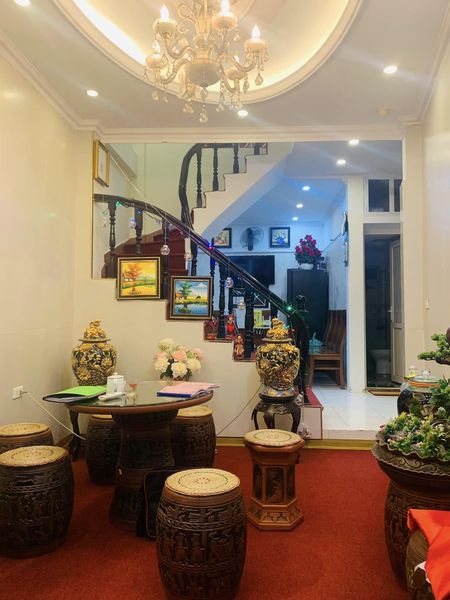 BÁN GẤP NHÀ ĐƯỜNG LÁNG HẠ QUẬN BA ĐÌNH ĐẸP Ở NGAY NGÕ THÔNG TĂNG NỘI THẤT XỊN