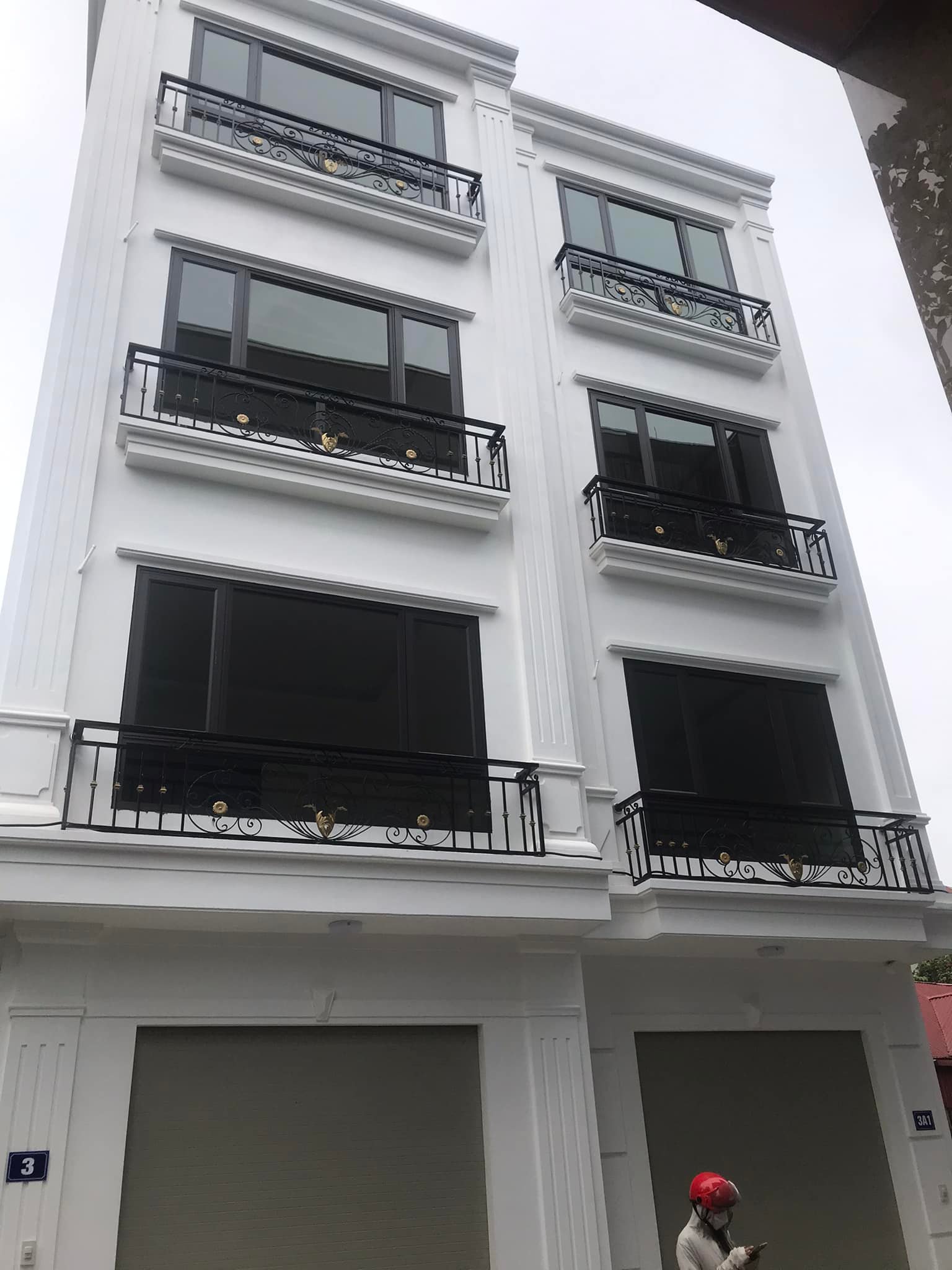 Bán Nhà Kim Chung-gần phố Nhổn 35M 5 Tầng-Nội thất đẹp,gần đường lớn giá 2.45 tỷ