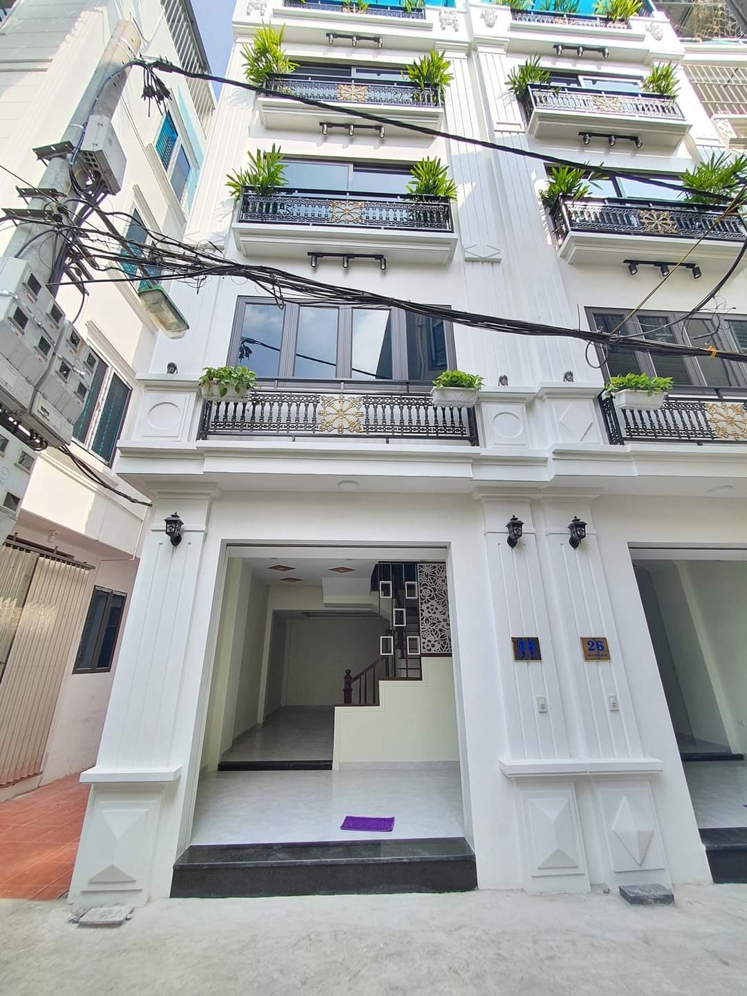 Bán Nhà Phương Canh-Trịnh Văn Bô 34M 5 Tầng,Nội Thất Đẹp,gần đường lớn-Ô tô đỗ