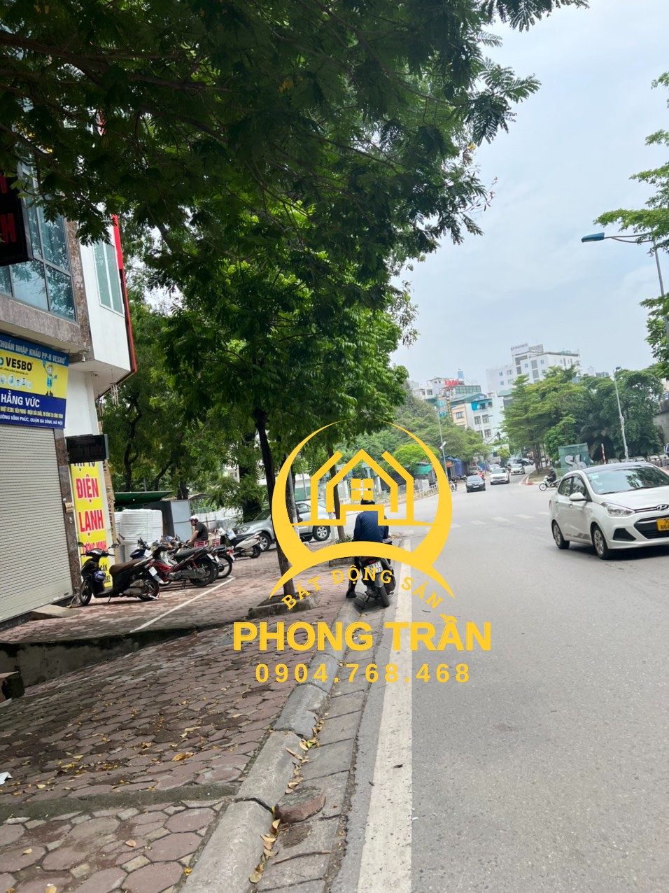 Bán nhà mặt đường Bưởi, Ba Đình: 65m2, MT 6m, Kinh doanh Tốt, Giá chỉ: 16,5 tỷ