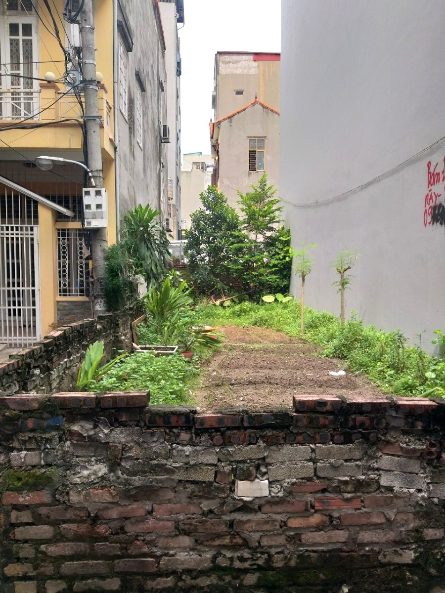 Bán đất HỒ TÙNG MẬU 83M2, 5 tỷ 9. Lô góc, Ô tô, 3 thoáng