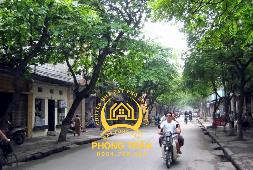 Bán nhà mặt phố Đội Cấn, Ba Đình, chỉ: 36,5 tỷ, DT 105m2, nhà Đẹp, Kinh doanh Đỉnh