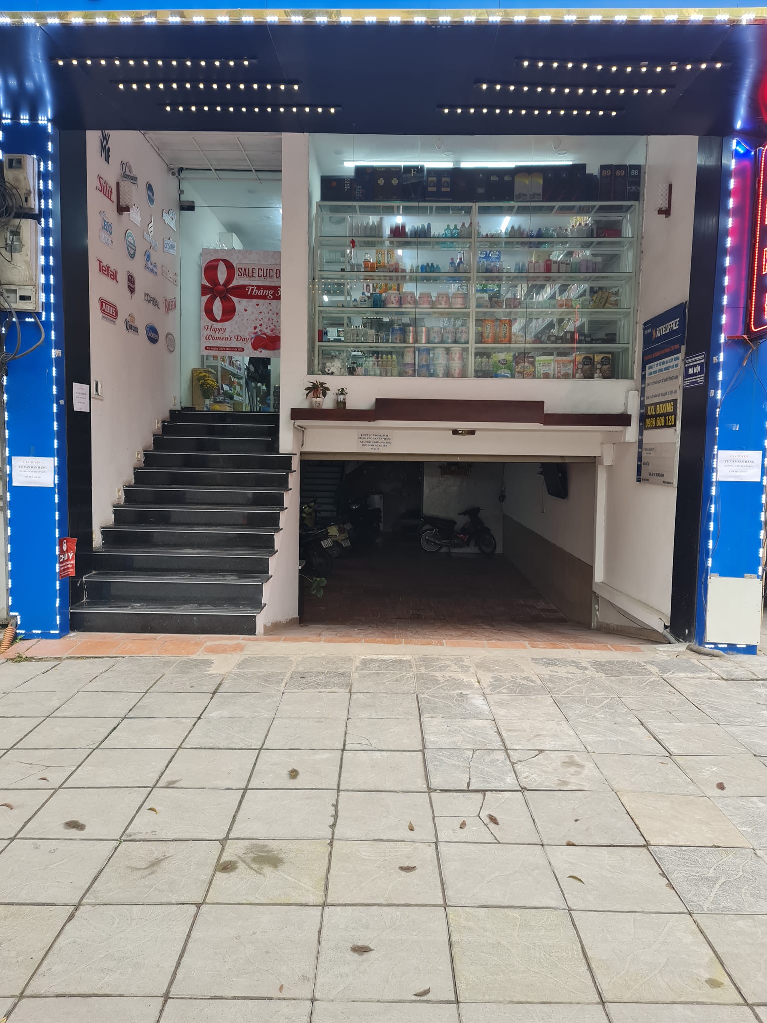 Siêu Đẹp Nhà Xuân Phương 40M 4 Tầng-Nội thất đẹp,Ô Tô đỗ gần 15m-gần Mỹ Đình 2km giá 3.2 tỷ