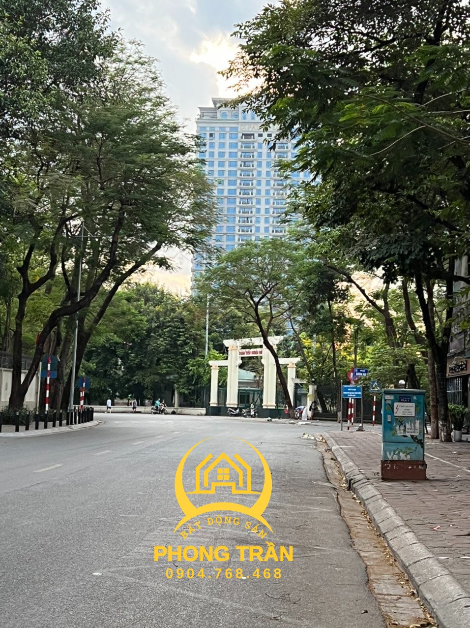 Bán nhà mặt phố Tô Hiệu, Cầu Giấy 75m2, 6 tầng, Kinh doanh Tốt, Giá chỉ: 23 tỷ