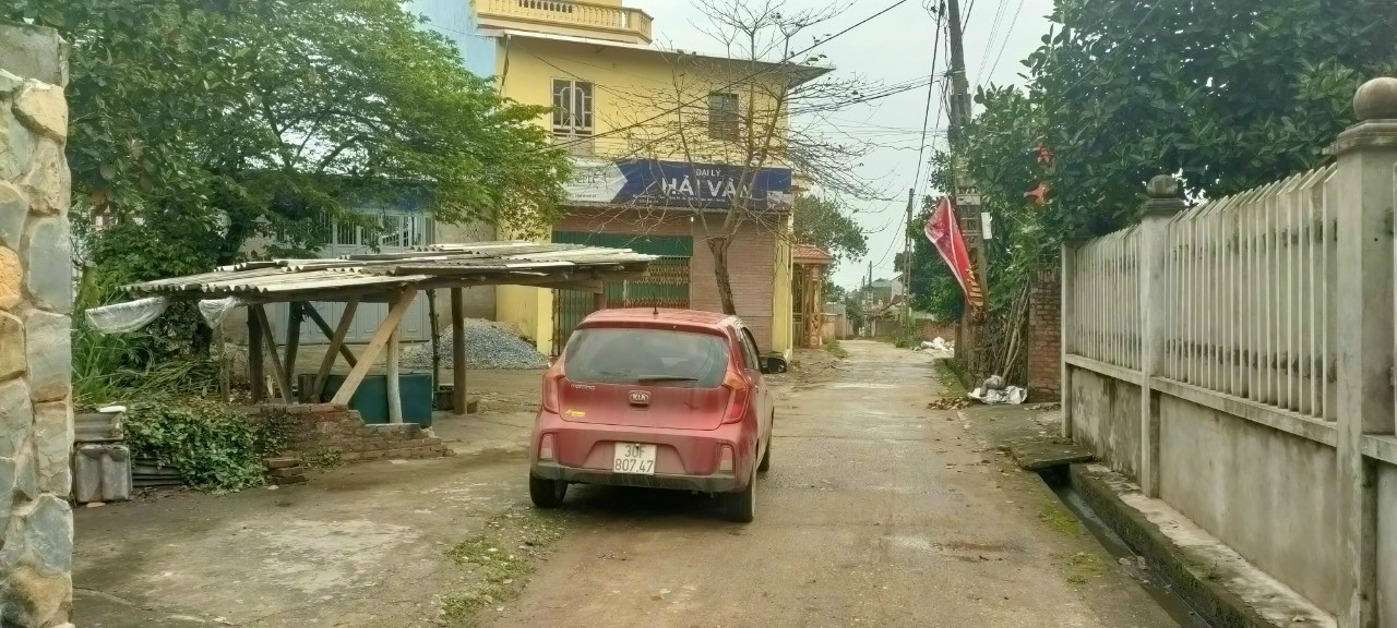 Cần bán mảnh đất 121M tại Thắng Trí, Sóc Sơn. 2MT gần KCN sạch, 1,65 Tỷ.