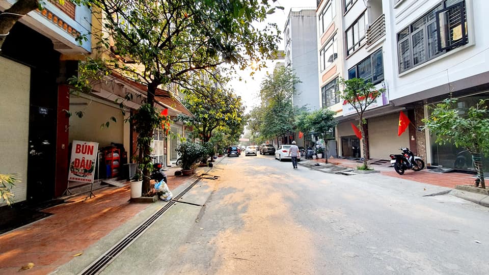 ban nha ngo thi sy ha dong