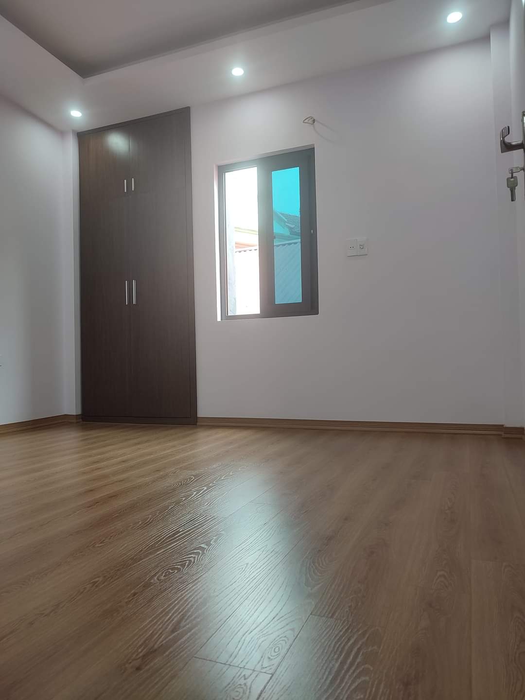 Nhà rộng, oto lùi cửa, 2 THOÁNG ,4 NGỦ ĐỦ CÔNG NĂNG,3 BƯỚC RA SVD MỸ ĐÌNH- GIÁ KHÔNG ĐỐI THỦ ✨✨✨✨✨✨