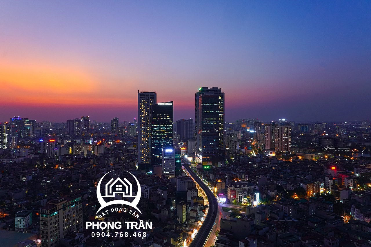 Bán nhà mặt phố Cầu Giấy 62m2, MT 5,01m, Kinh doanh siêu Đẹp, Giá chỉ: 36 tỷ