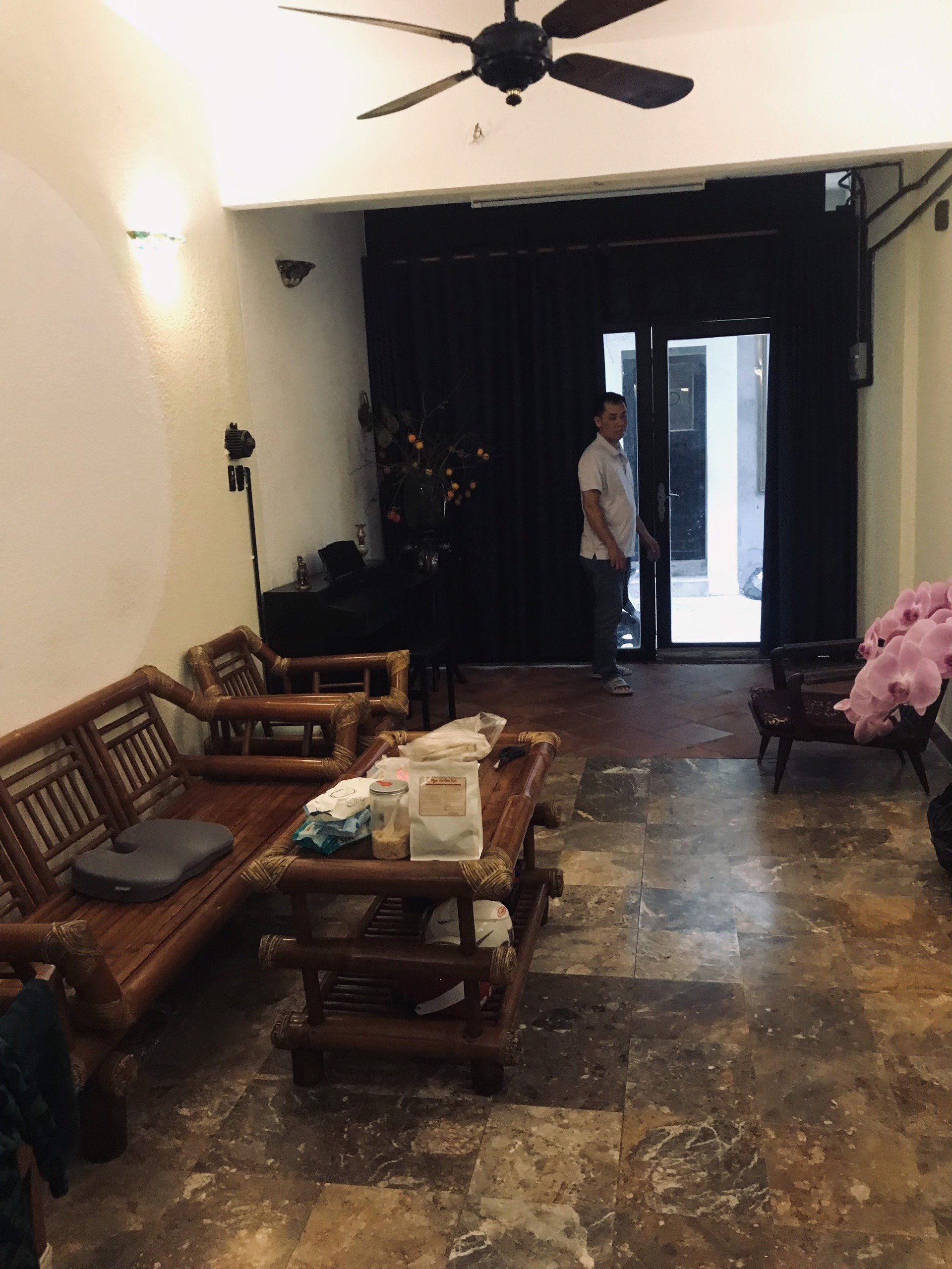 Cho thuê NNC siêu tốt tại khu phố Nhật, phường Bến Nghé Q1