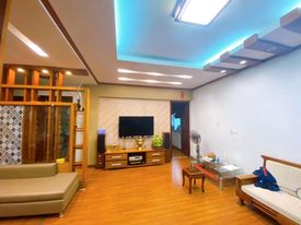 PHÂN LÔ TT DƯỢC TW- Ô TÔ ĐỖ CỬA- HÀNG XÓM QUAN CHỨC- Ở SƯỚNG- 50m2- 4 tỷ7