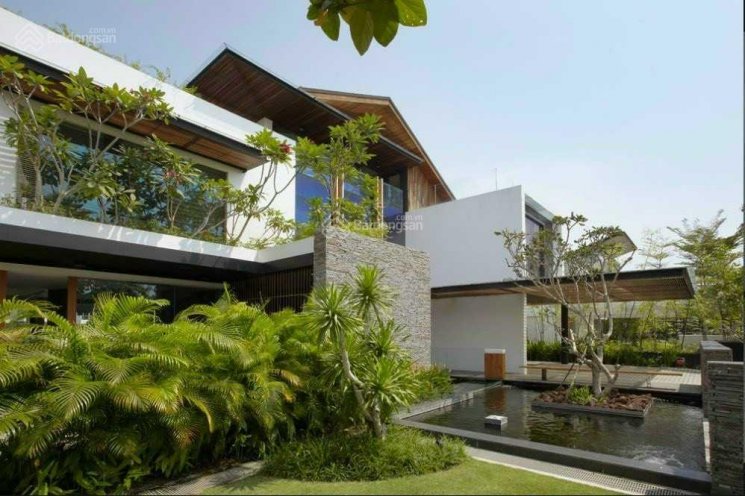 Bán biệt thự Hà Đô đường 3 Tháng 2, Phường 12, Quận 10, DT: 5.5 x 16m 4 tầng, giá: 33 tỷ TL