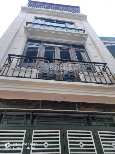 Bán nhà 40m2 - 4 tầng ngay cổng làng Văn Phú, xung quanh gần chợ - trường cấp 1 Phú La. Giá: 3.3 tỷ