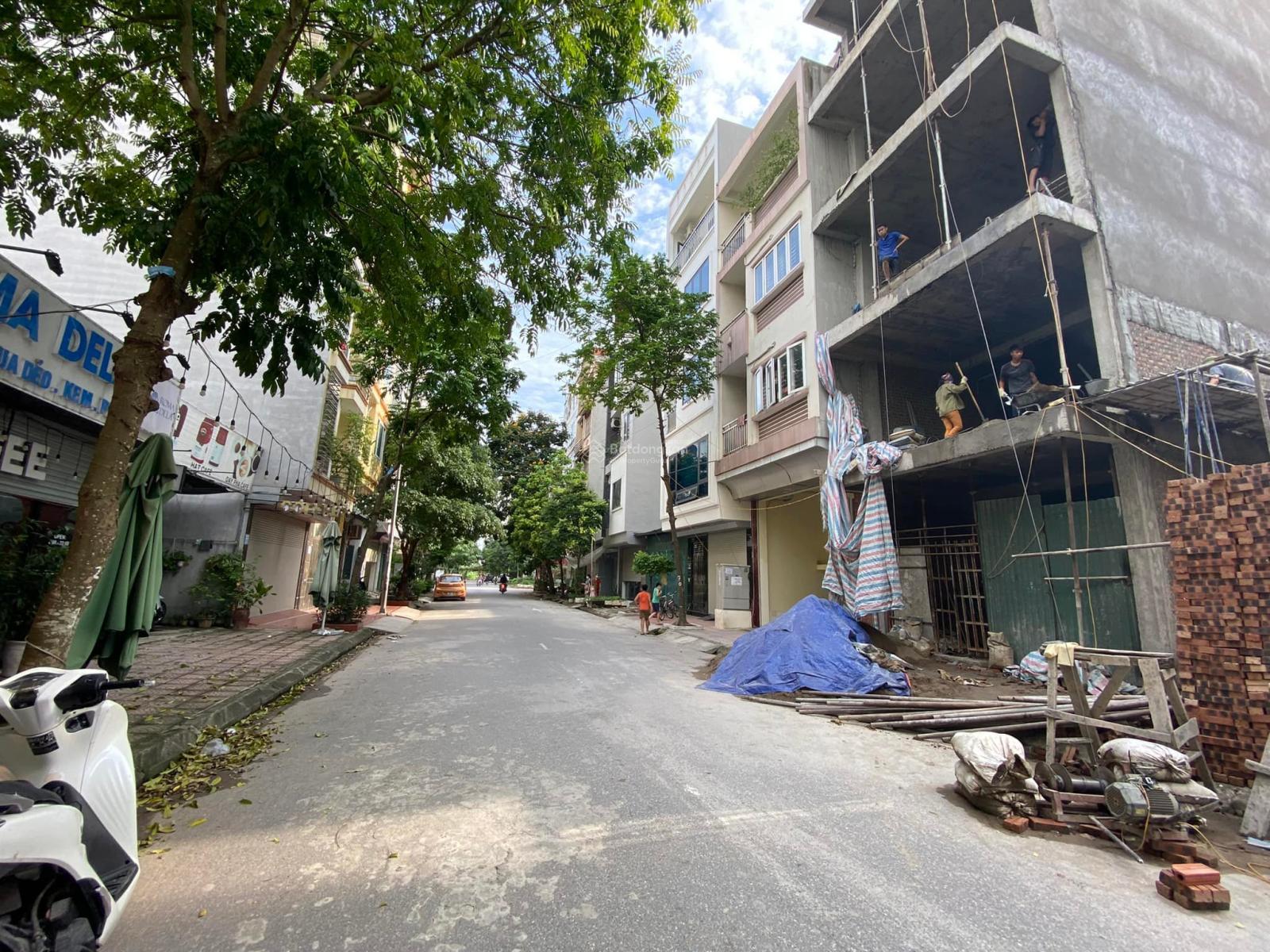 Lô góc 2 thoáng ô tô đỗ cửa - 30m2, nhỉnh 3 tỷ