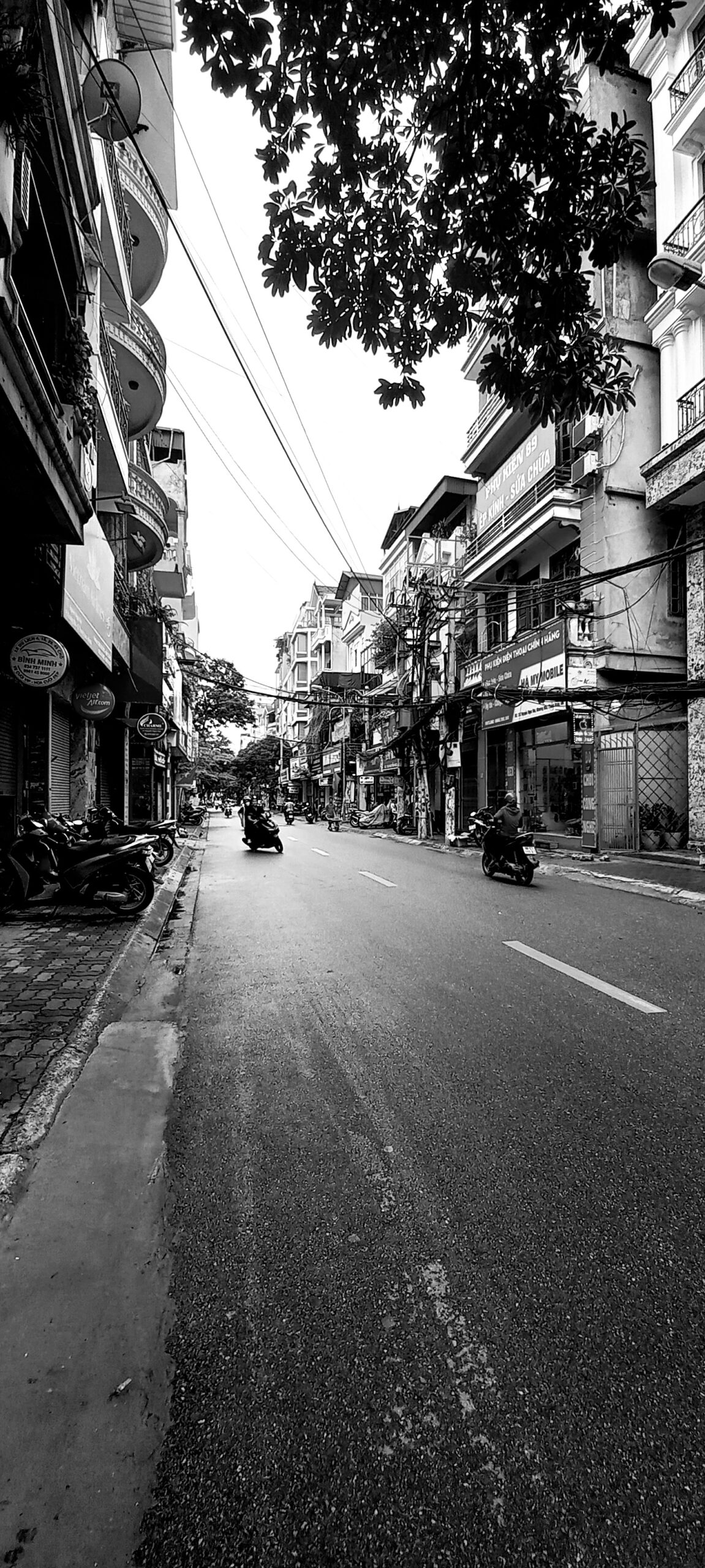 TÒA VĂN PHÒNG 10 TẦNG, MẶT TIỀN 5 m, 112 m2 PHỐ NGUYỄN NGỌC NẠI THANH XUÂN.