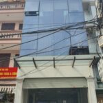 90m2