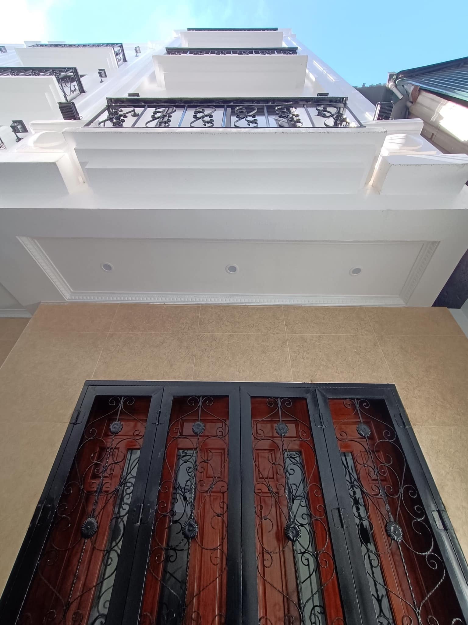 CHỈ 5 TỶ NHỈNH CÓ NHÀ NGÕ 88 VÕ THỊ SÁU DT 55M 5 TẤNG, MT 4M. NHÀ MỚI Ở LUÔN, GẦN HỒ MÁT MẺ.