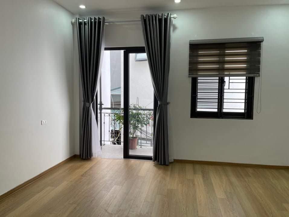 VP nhỏ, kết hợp ở, kinh doanh spa, điện thoại, điện tử Mt 4,5m nhà 4 tầng