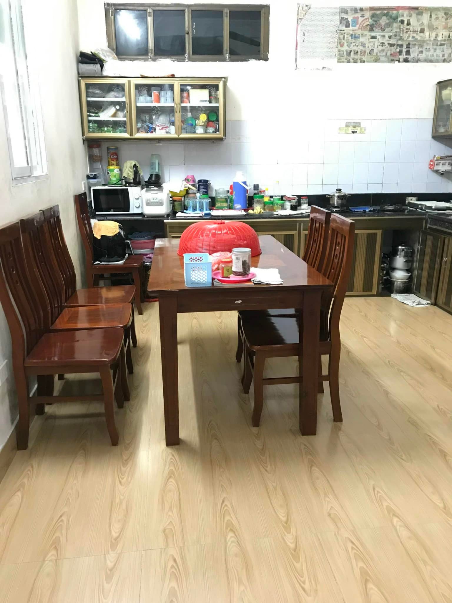 Bán đất tặng nhà 3 tầng Yên Hòa- Cầu giấy diện tích 60m2- mặt tiền 3.9m, giá chào 5.6 tỷ