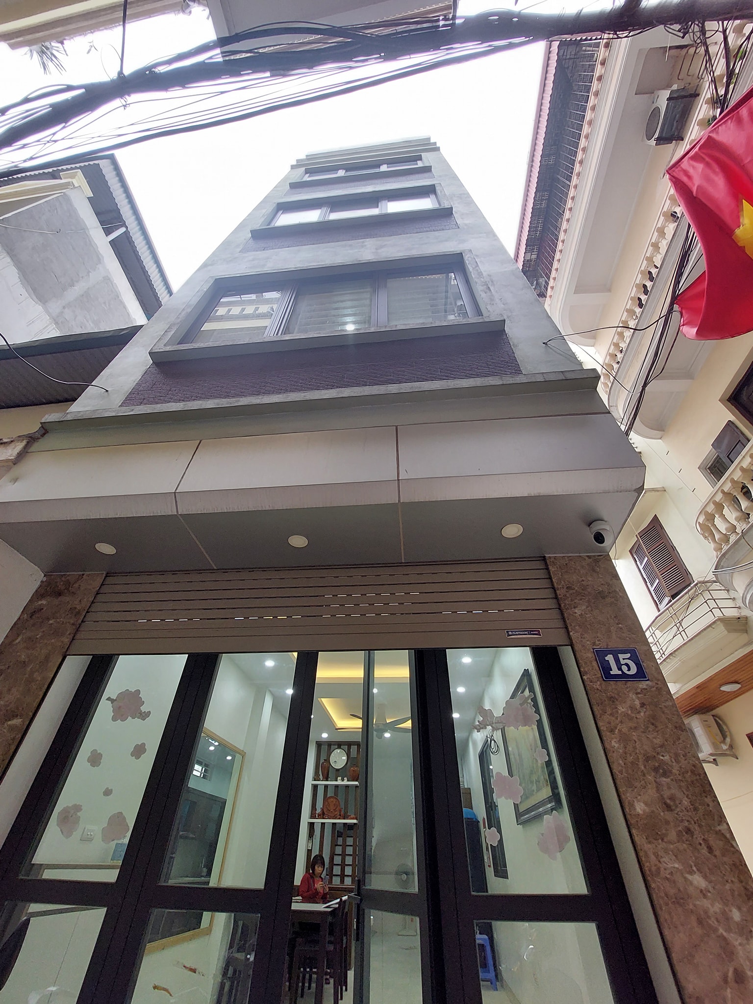 CHỈ 6 TỶ NHỈNH CÓ NHÀ LÔ GÓC NGÕ 325 KIM NGƯU HAI BÀ TRƯNG, DT 61M, 4 TẦNG, MT 3,8 M. NHÀ MỚI Ở