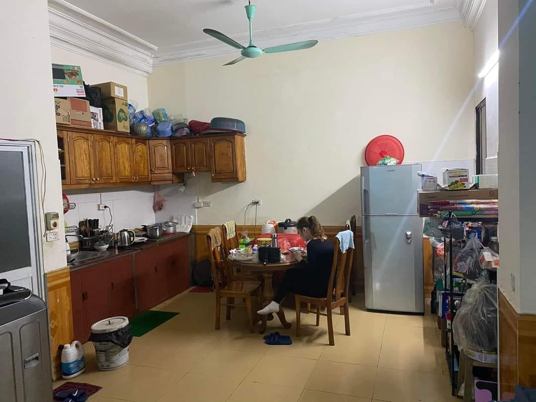 Bán Nhà Trong Ngõ Nguyễn Khánh Toàn , 56m2 x 4 Tầng