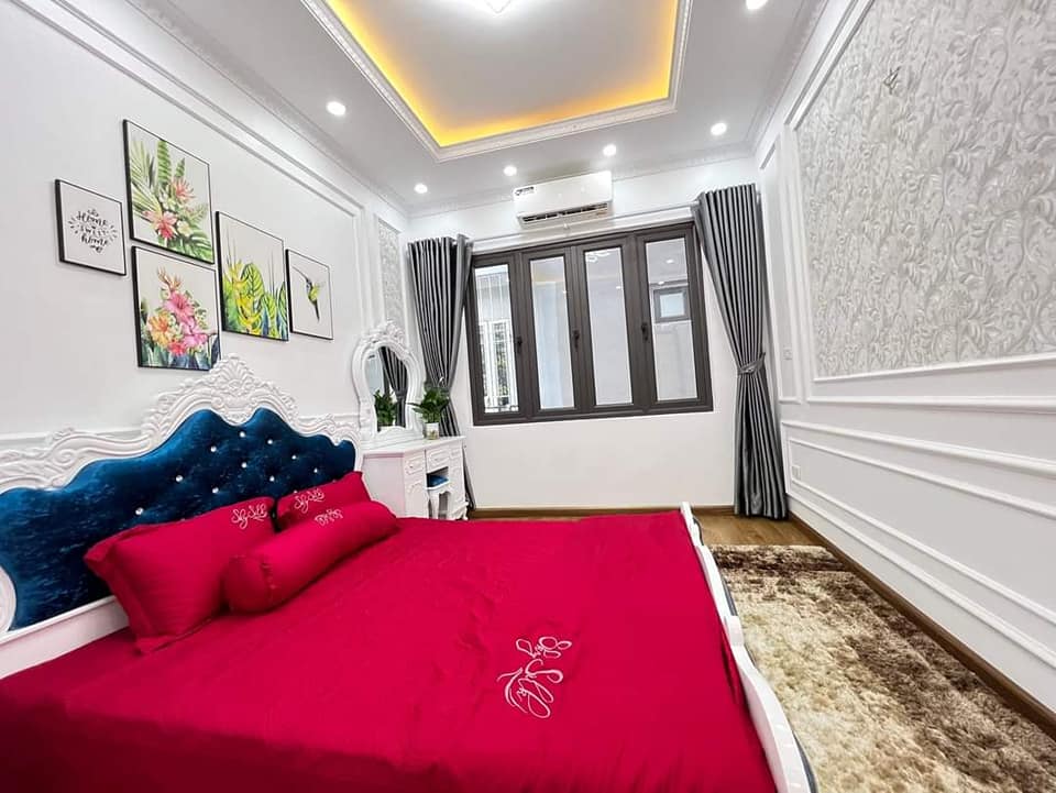 Bán nhà phố 5 tầng, 34m2, mặt tiền 4,5m2 tại yên hòa cầu giấy