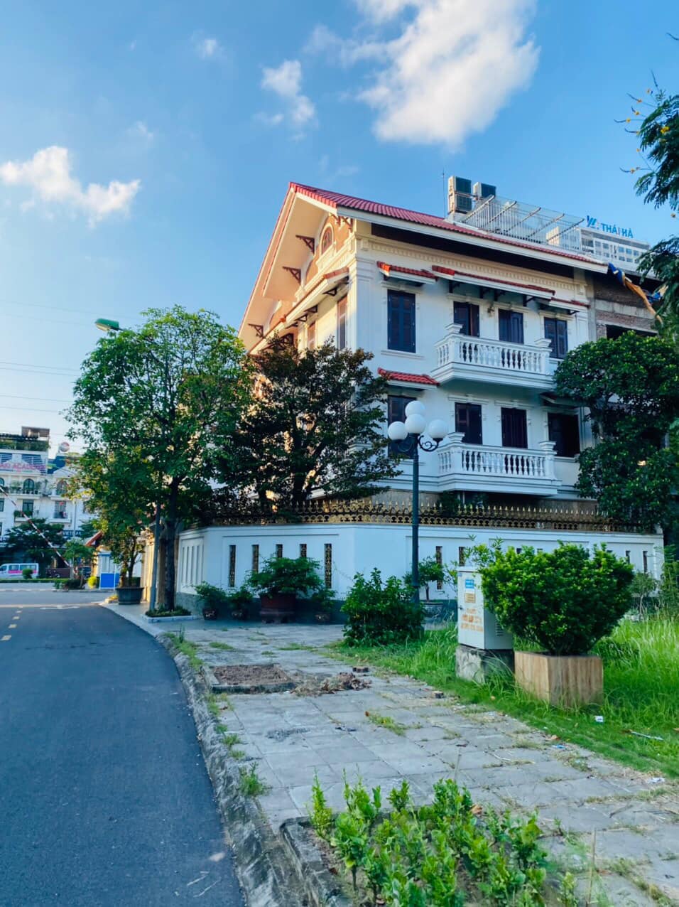 Bán nhà 38-TTX Khu Đô Thị Thành Phố Giao Lưu - Phạm Văn Đồng diện tích 209m2, 4T, ,MT11