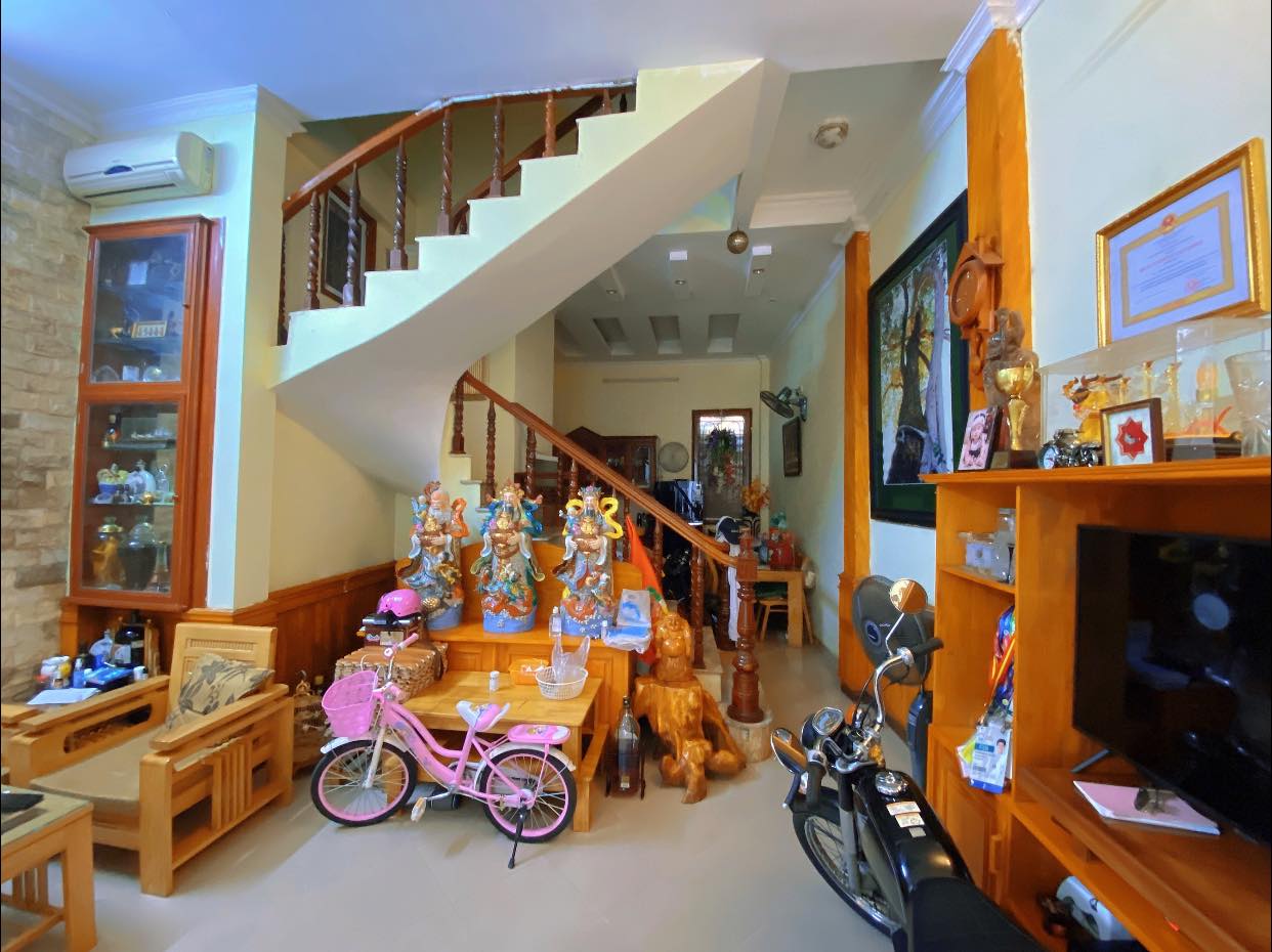 60m2