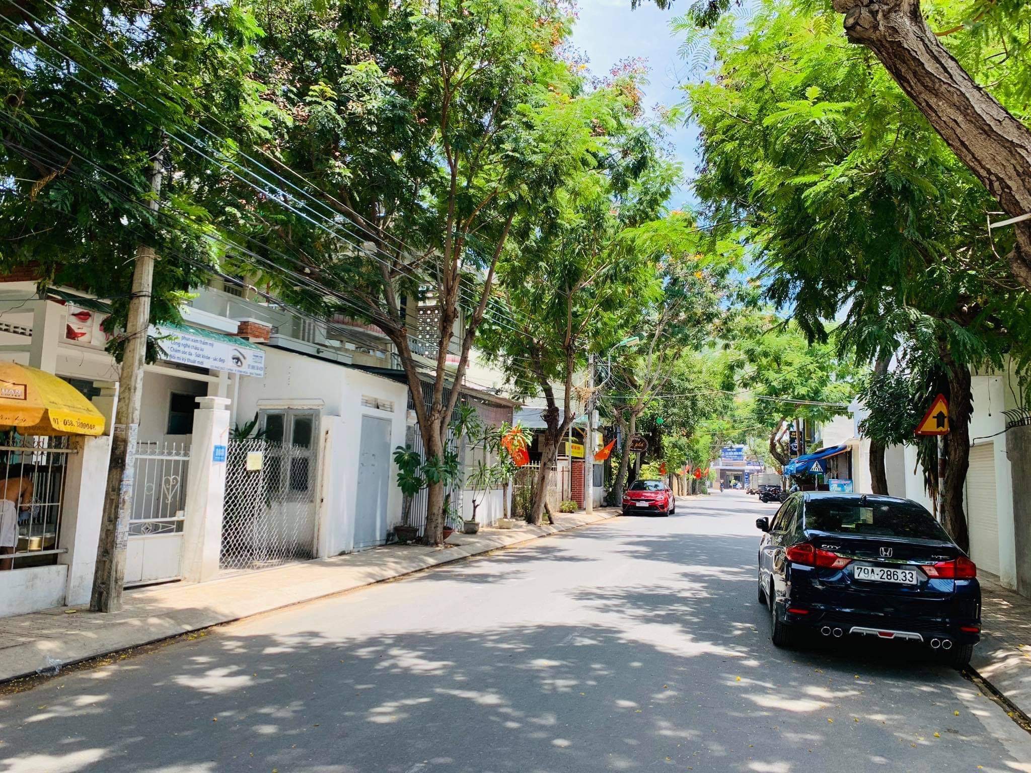 Bán lô đất gần biển mặt tiền Lê Văn Huân - Vĩnh Hoà, giá chỉ 5.3 tỷ