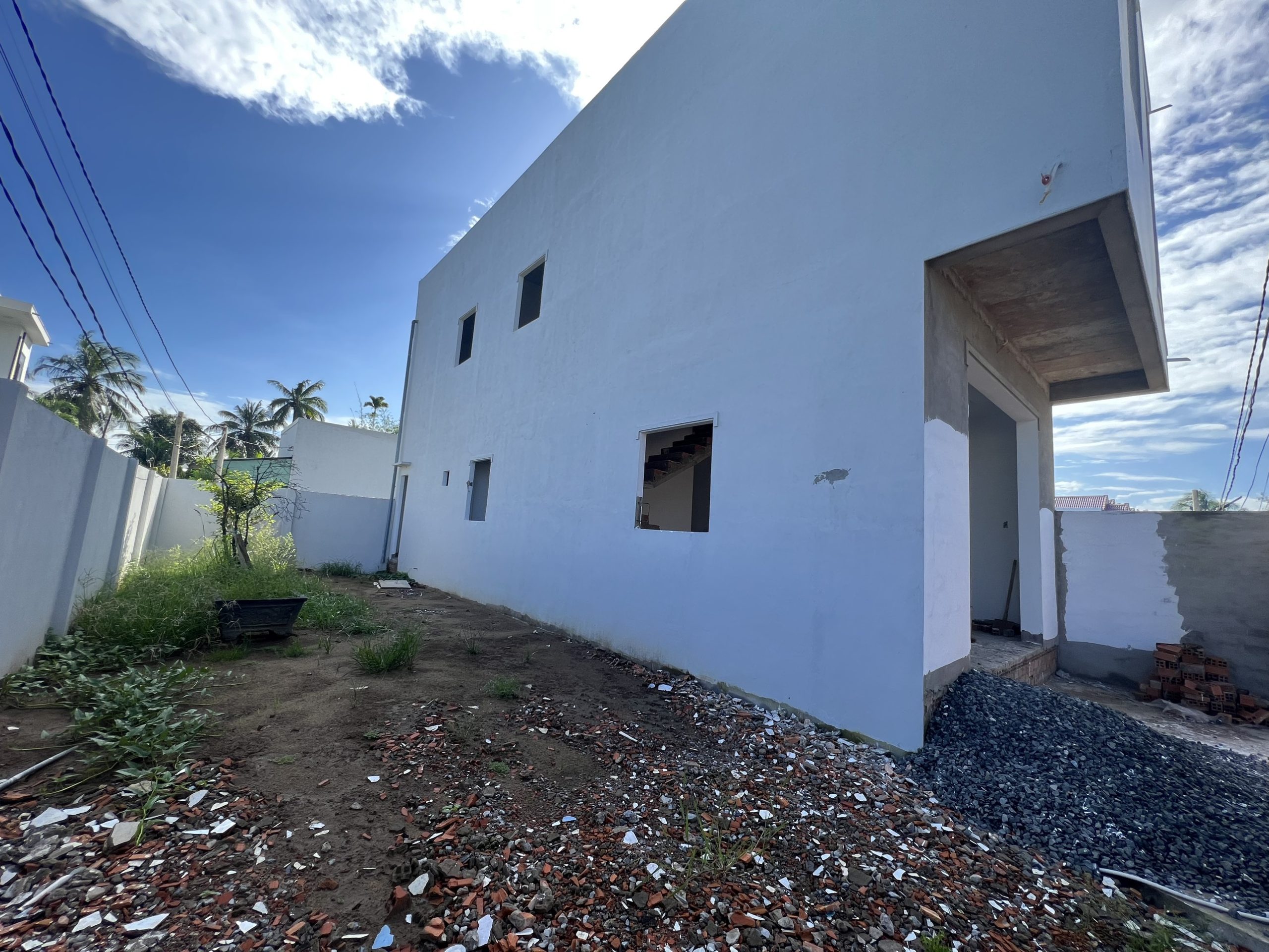 Nhà Phú Nhuận gần hoàn thiện, bán theo hiện trạng