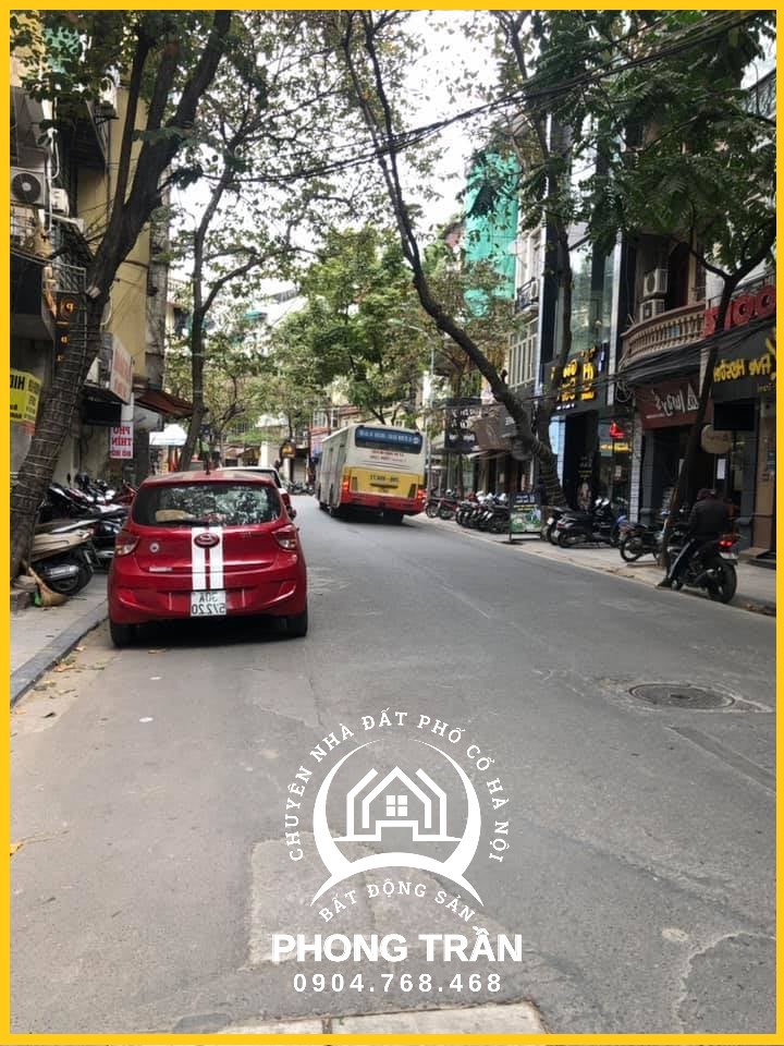 Bán nhà mặt phố Hàng Tre, Hoàn Kiếm chỉ: 38 tỷ, DT 77m2, Kinh doanh Tốt