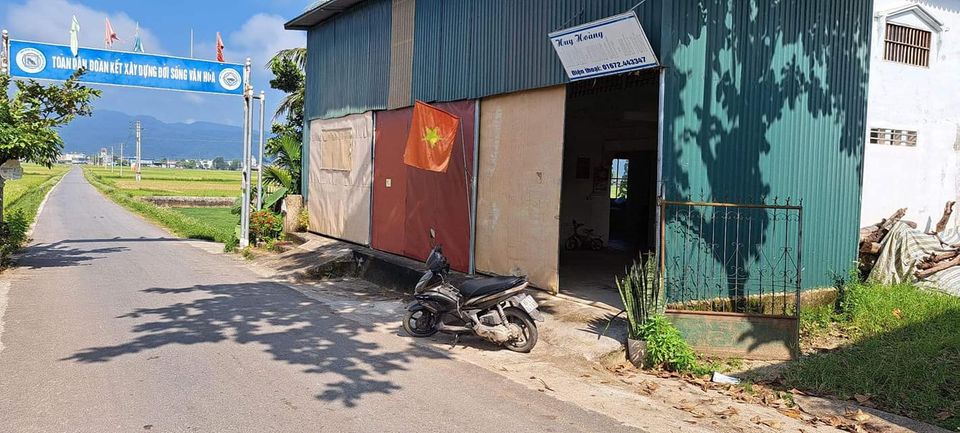 Bán đất trong ngõ gần khu đô thị Bom La