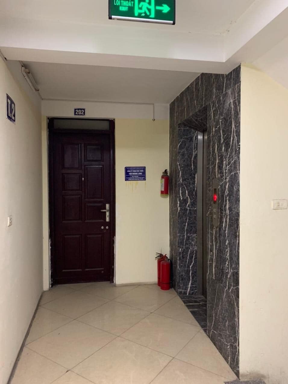 Bán nhà mặt phố Vương Thừa Vũ,kd bất châp mọi loại hình,110m2, 28 tỷ