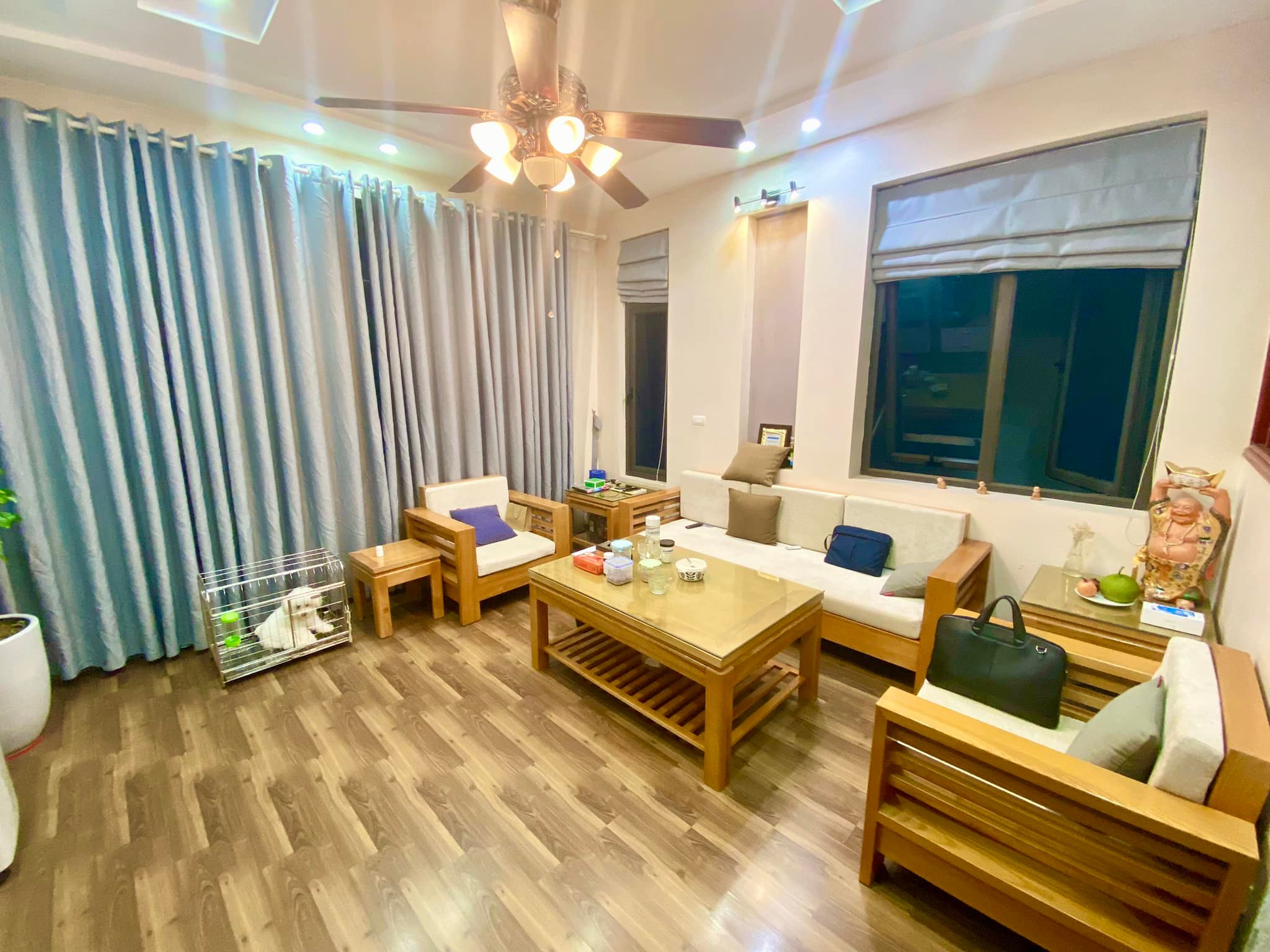 Chỉ 11.3 tỷ, Mặt chợ Phố Tây Sơn, 65m2, mặt tiền 4m, vỉa hè, kinh doanh sầm uất