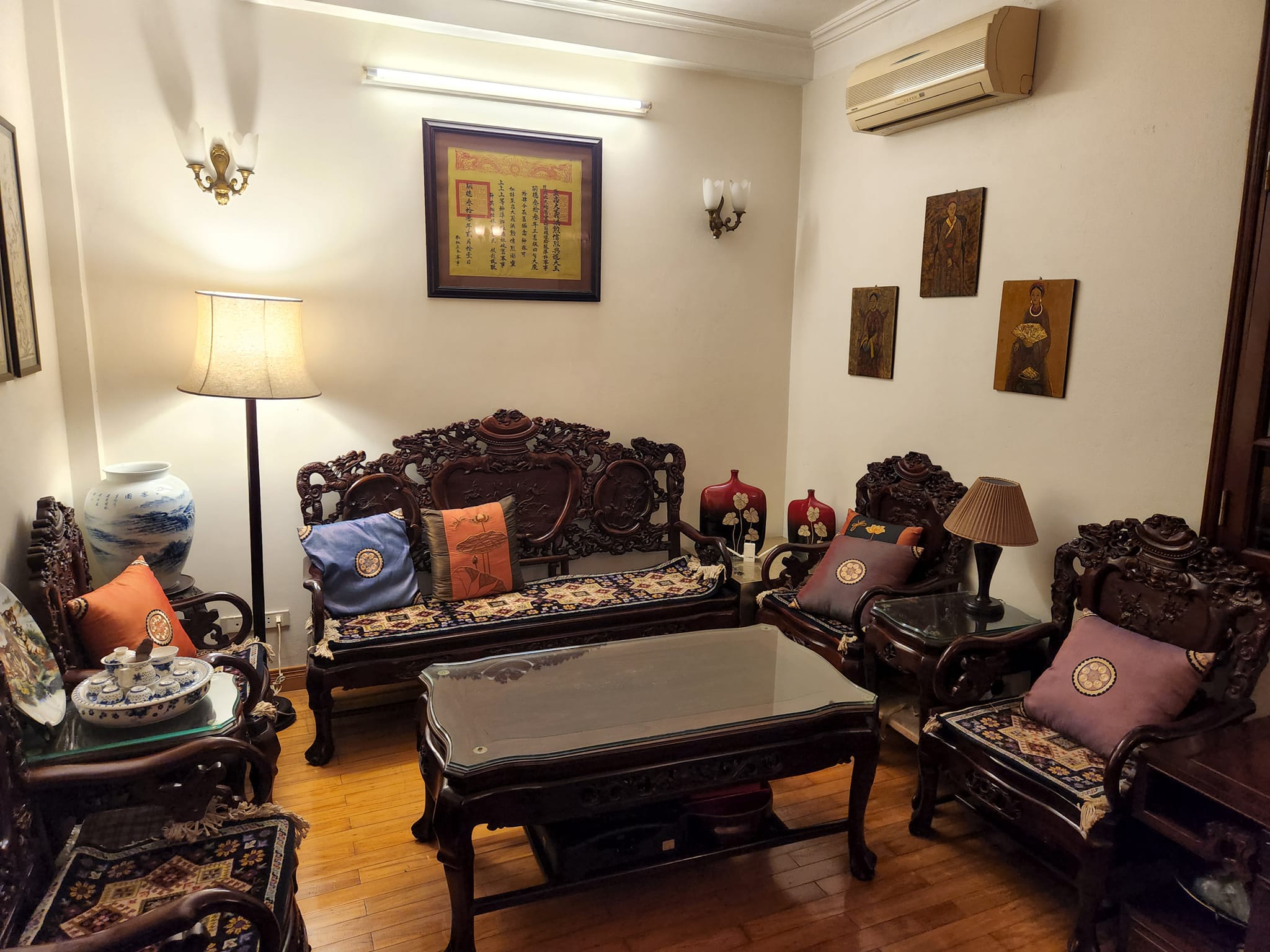 BÁN NHÀ CẦU GIẤY – 7.2 TỶ - 48M2 4T MT4.2 – LÔ GÓC , 10M MẶT PHỐ 3 GÁC TRÁNH, KINH DOANH ĐỈNH