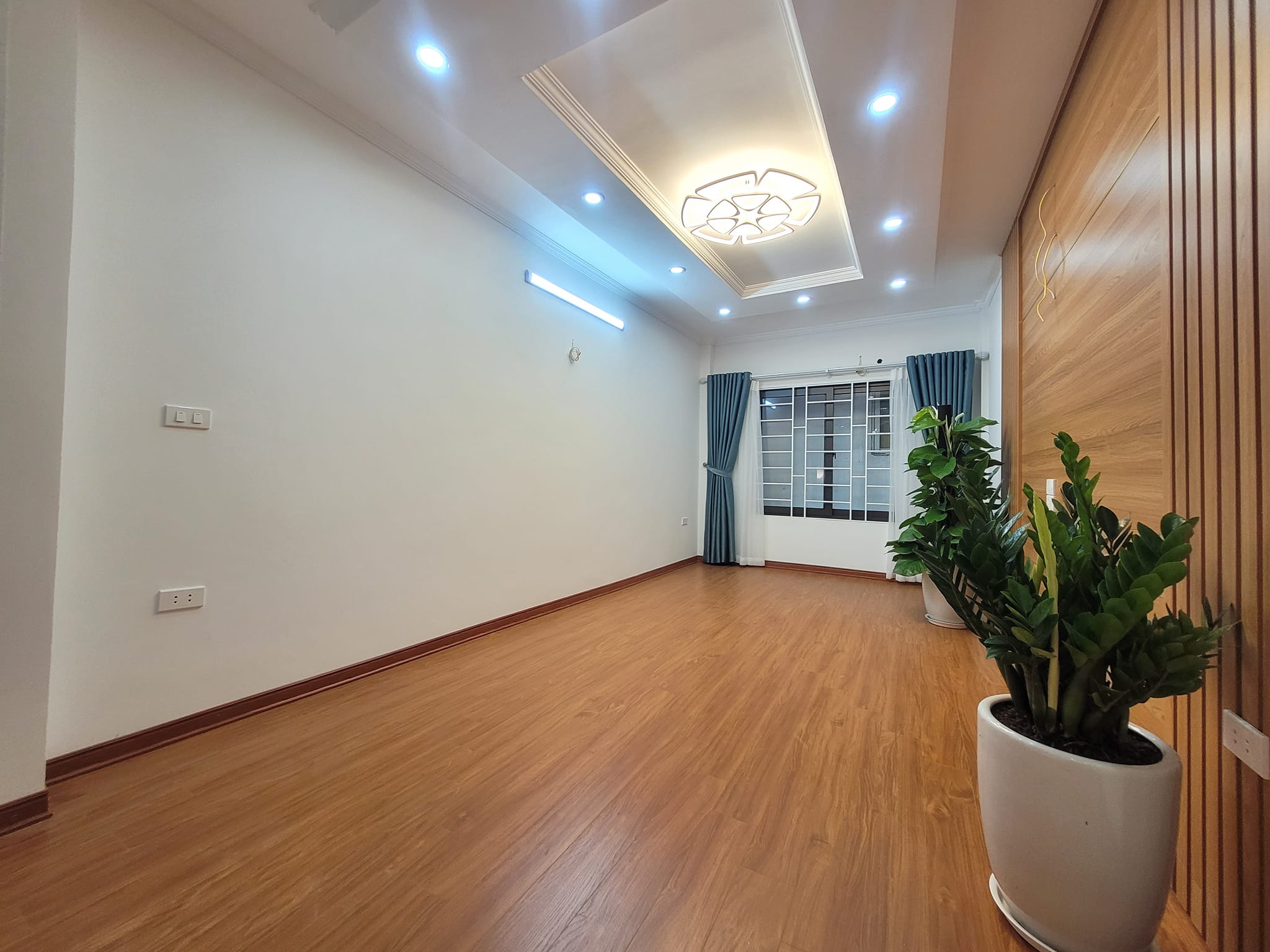 BÁN NHÀ PHỐ HOÀNG VĂN THÁI THANH XUÂN HN